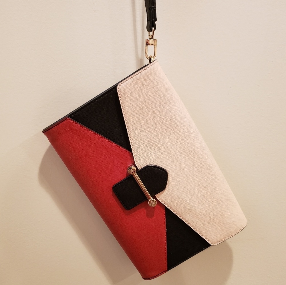 The Limited Envelope Wristlet
